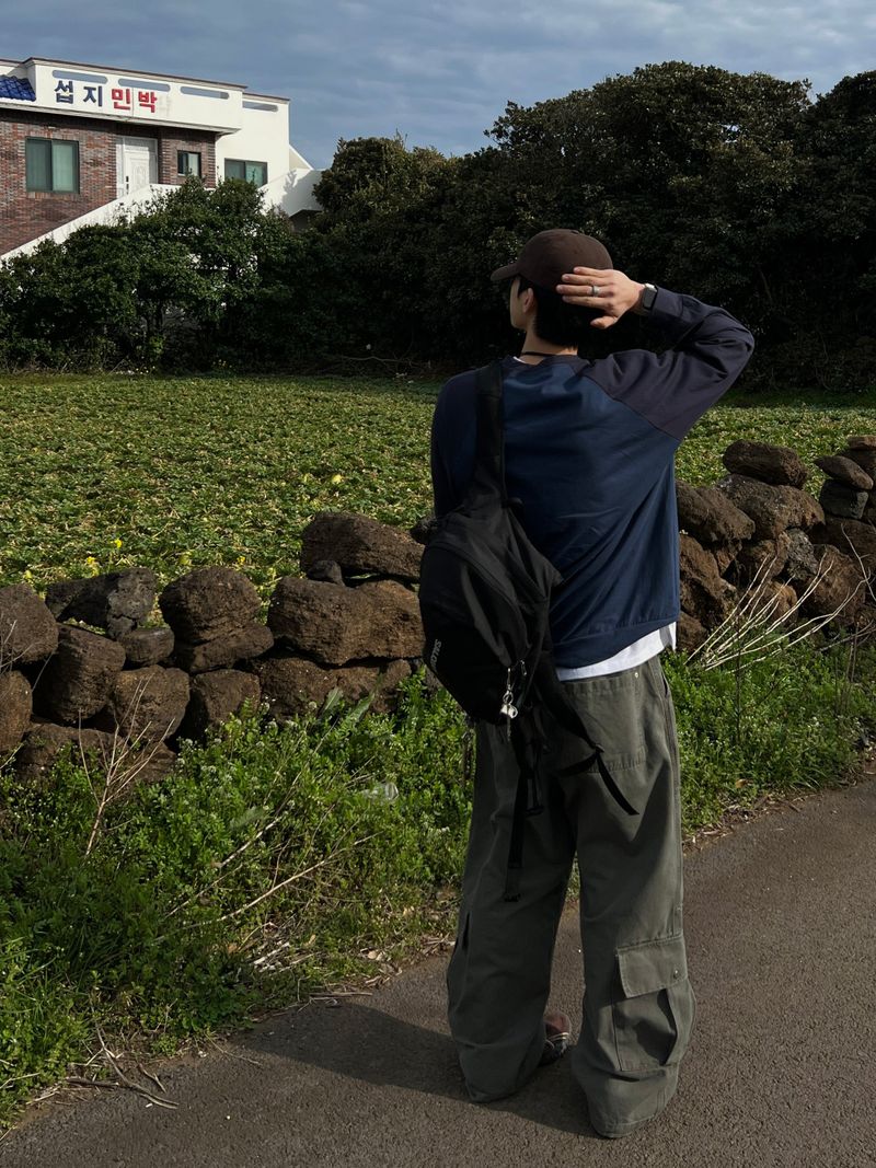 Segmented Panel Cargo Pants (4 Colors)