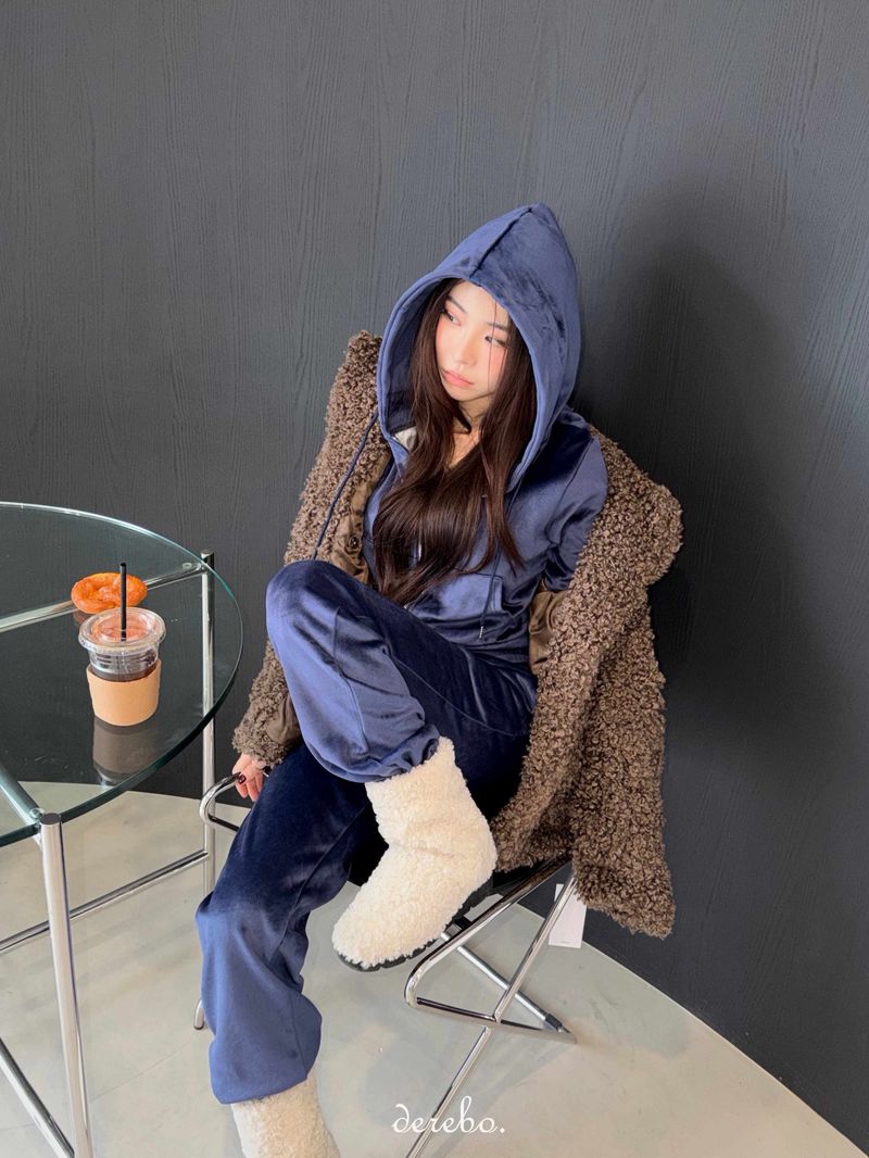 Velvet Winter Hooded Training Set