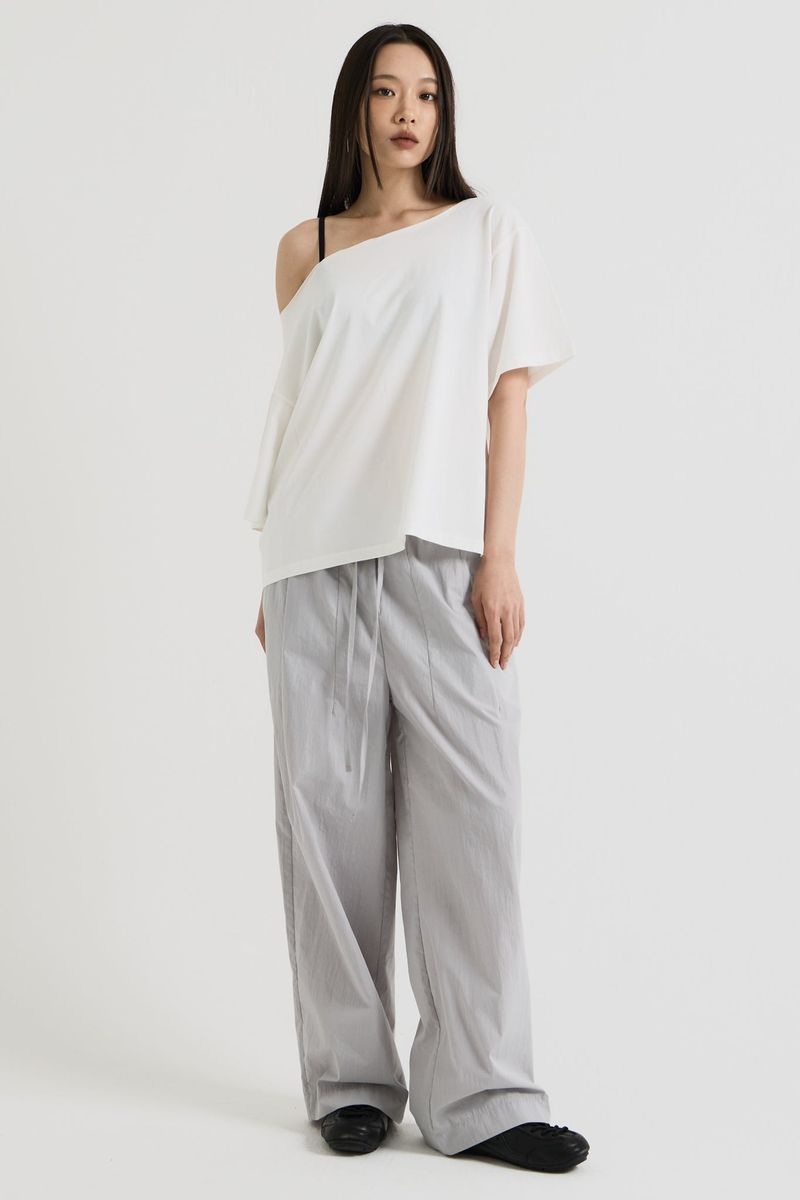One shoulder t-shirt, White
