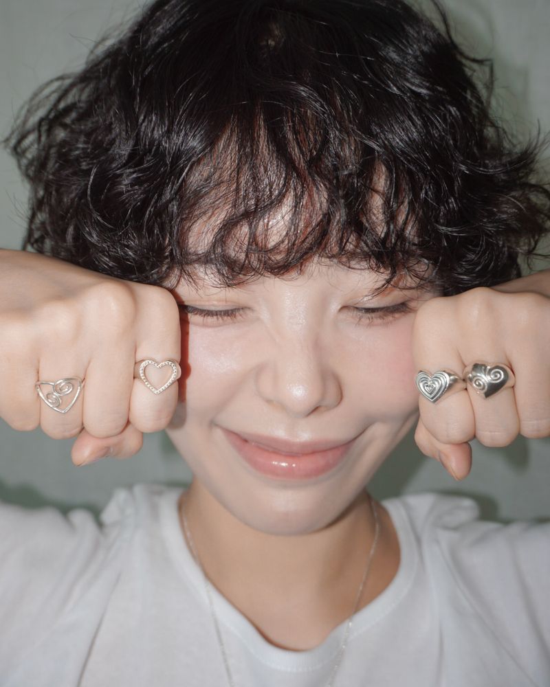 [925SILVER] COOKIE FRAME HEART STUD RING