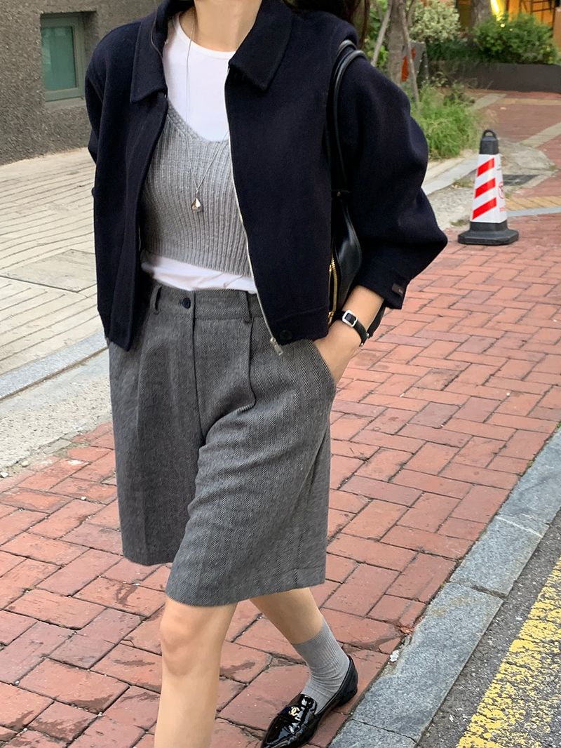 [MADE] Fidic Wool Herringbone Bermuda Pants