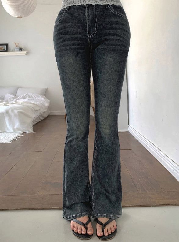 anyonemore（エニーワンモアー）の「シンゴ ステッチ バックポケット ウォッシング ブーツカット デニムパンツ（パンツ）」