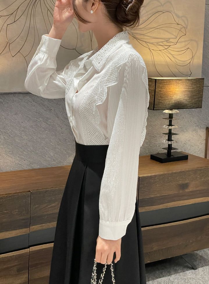 Crea Lace Collar Puff Blouse