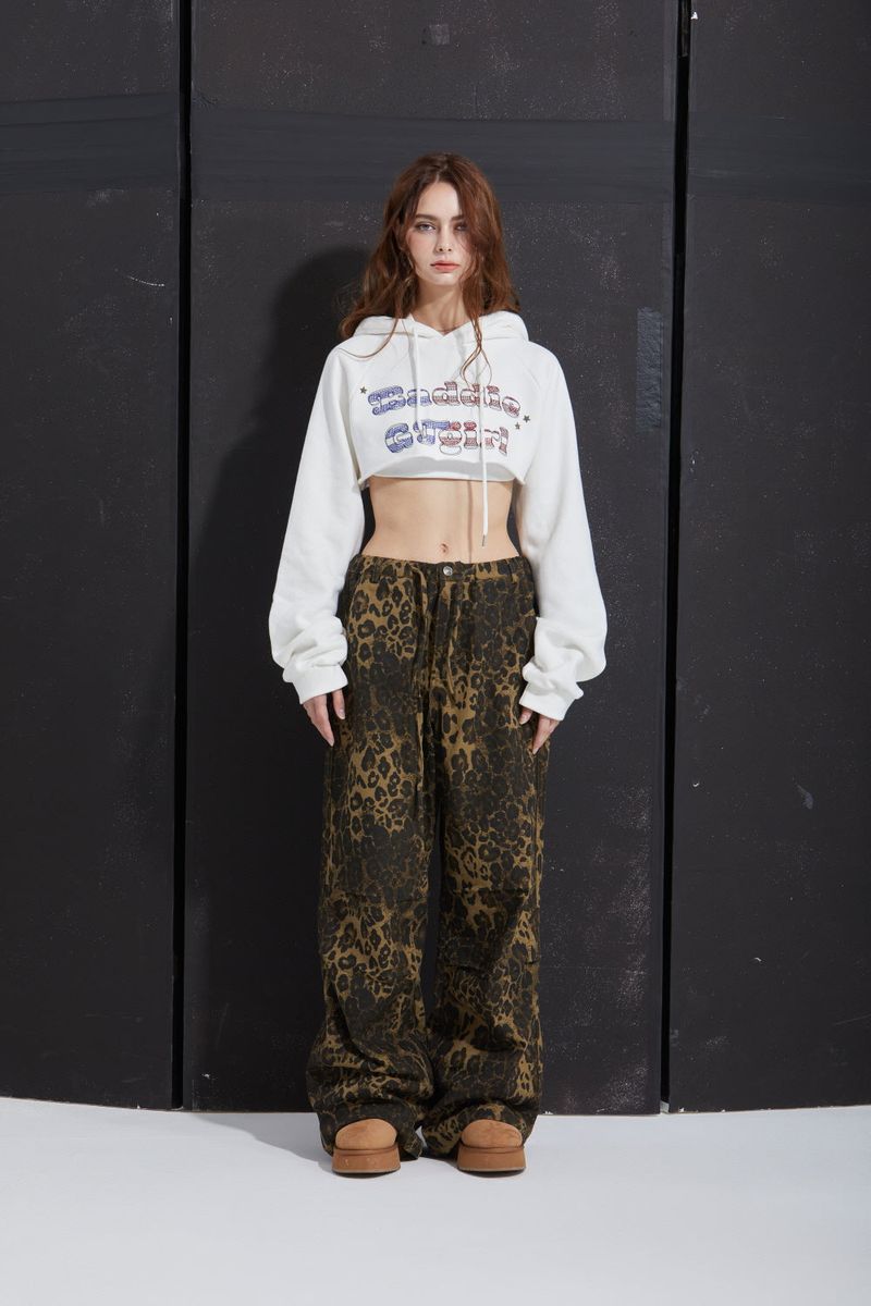 BADDIE CROPPED HOOD