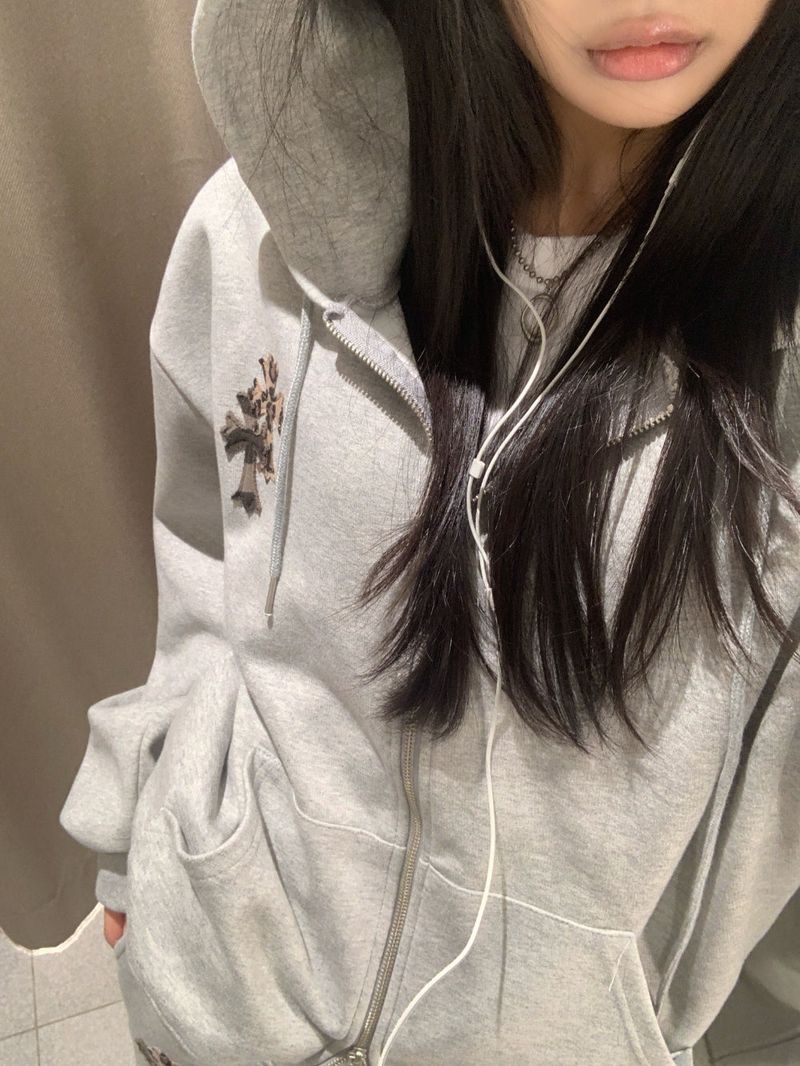 Reho Cross Patch Sweat Pants