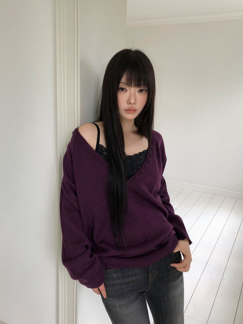 Chemin Button Deep V-Neck Long Sleeve Knit