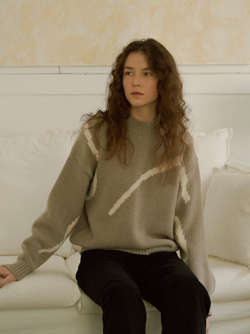 URAGO（ユラゴ）の「Line half turtleneck knit（Tops）」
