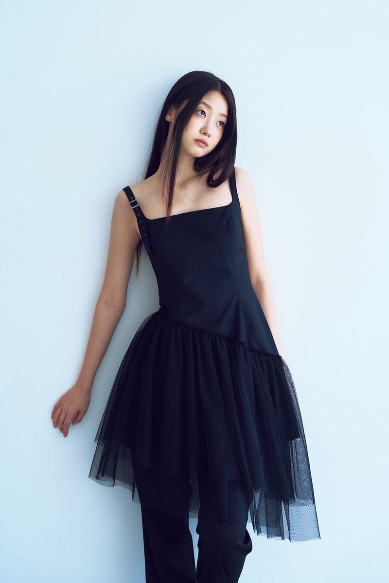 ENLUNANT（エールノント）の「アンバランスバックルバックレスドレス_black（ワンピース/ドレス）」