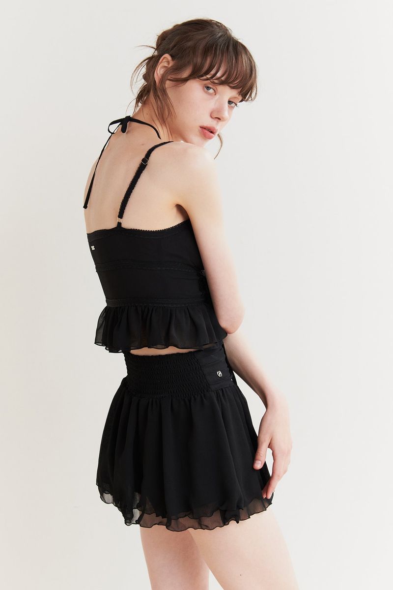 WHISPER BUTTON TOP black