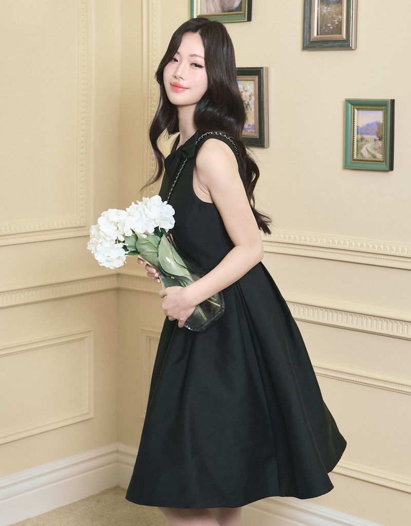 [LADY LINE] オフィーリアリボンポイントスリーブレスミディバルーンドレス ブラック