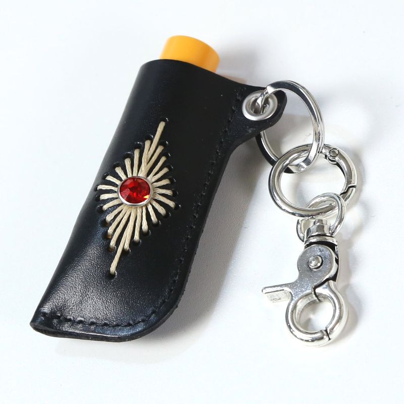 stud & wax thread lighter case keyring black
