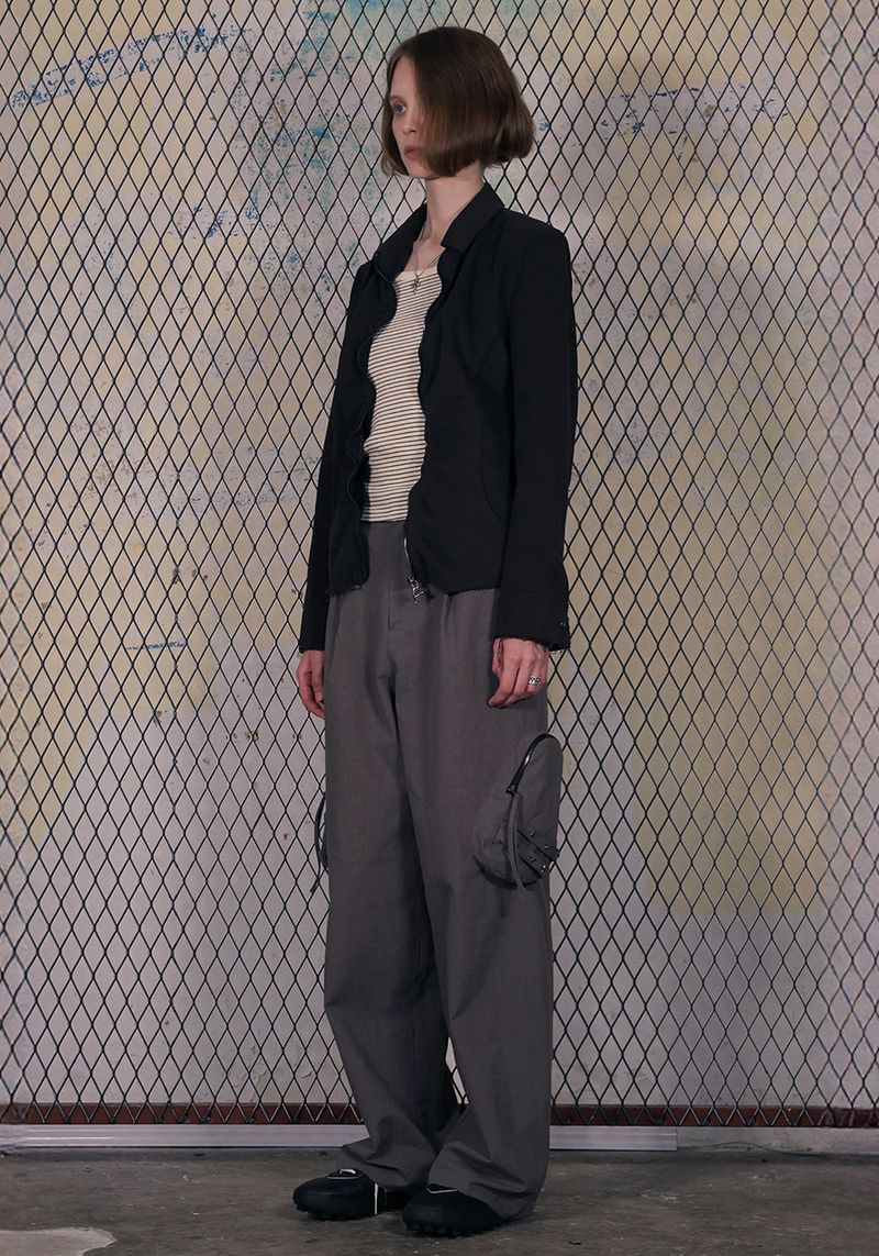  RIVET STRAP POCKET PANTS_GRAY