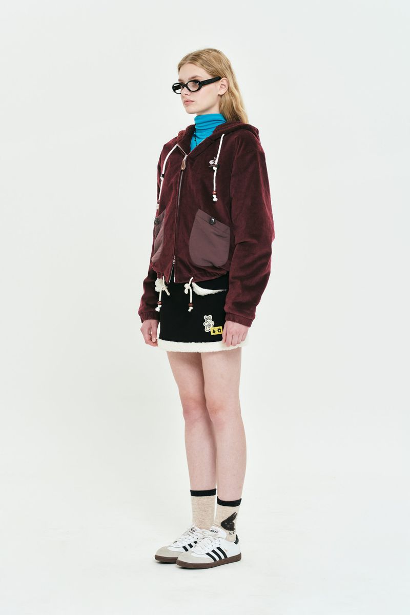 WITTY BUNNY NOMAD FUR MINI SKIRT [BLACK]