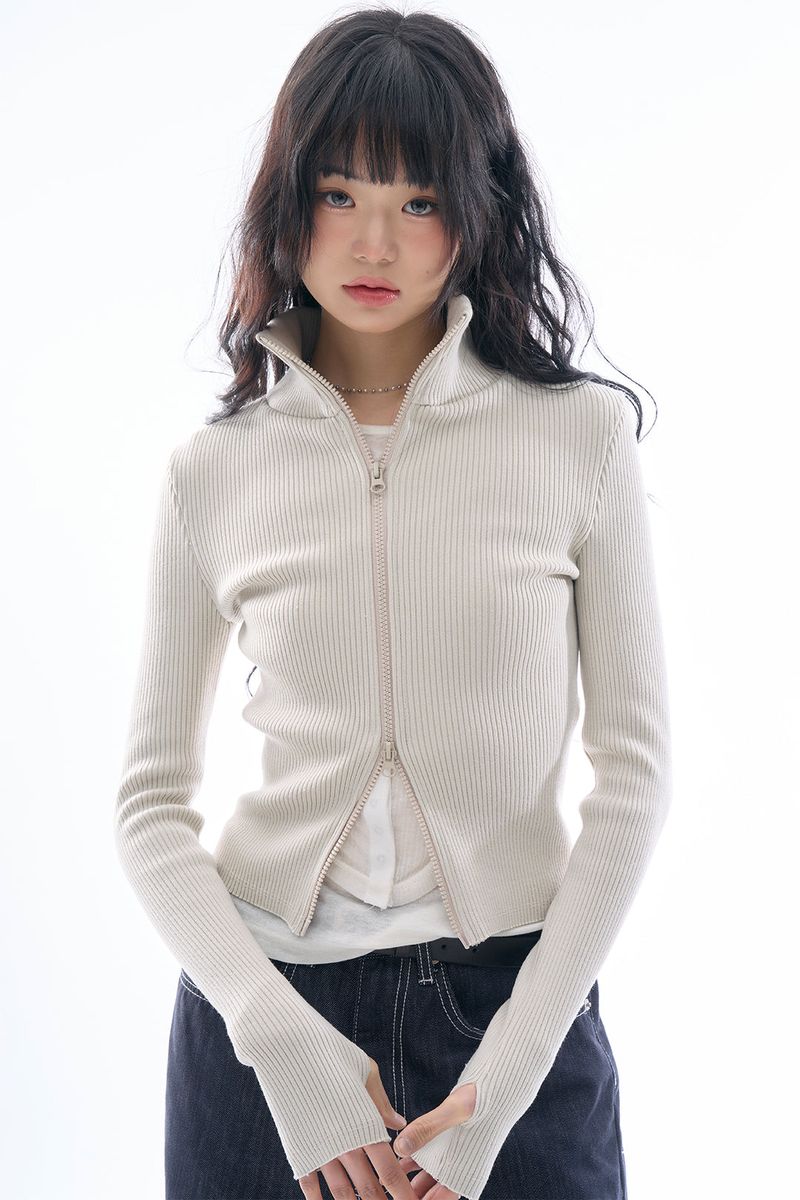 Raucohouse(ラウコハウス)の「Sage slim high-neck zip-up(Tops)」