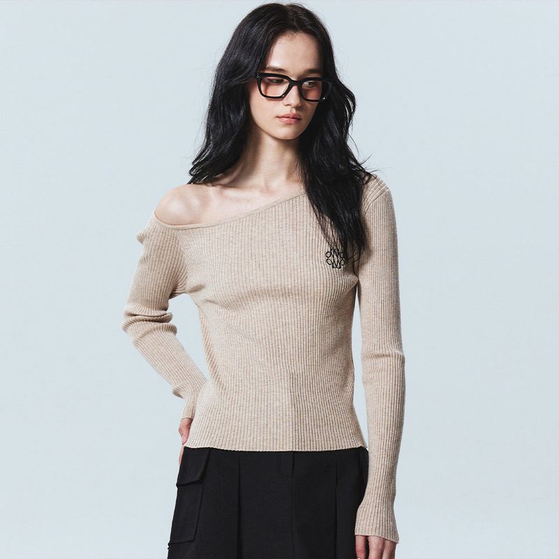 DRAPE OFF SHOULDER KNIT_CREAM