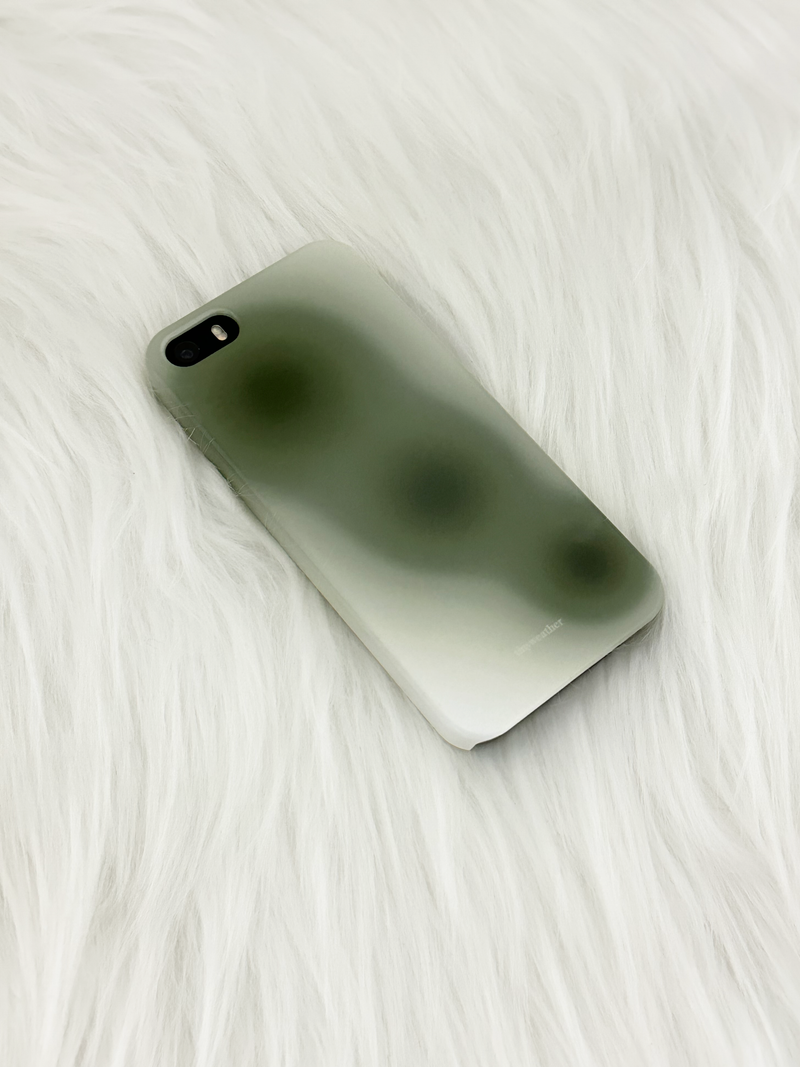 tiny weather(タイニーウェザー)の「flow hard case-khaki(Smartphone Accessories)」