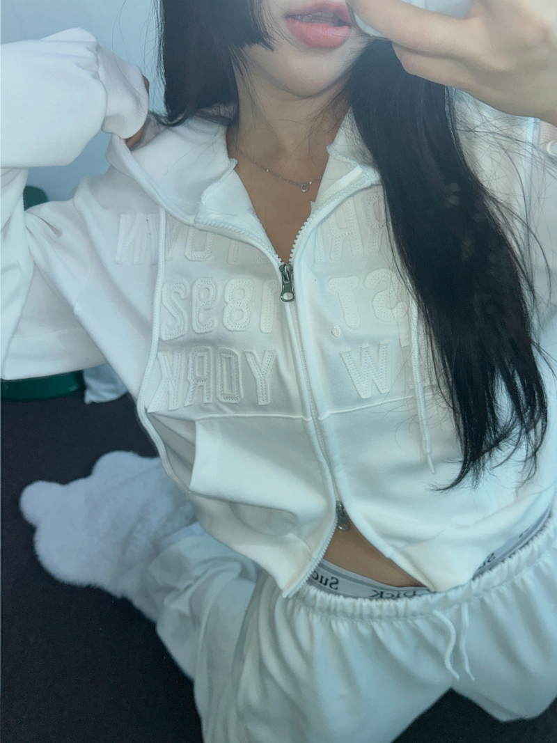 ストリートパッチフーディージップアップ🤎🤍🖤3COLOR