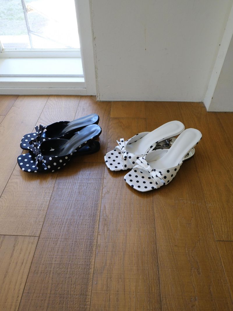 ribbon dot heel