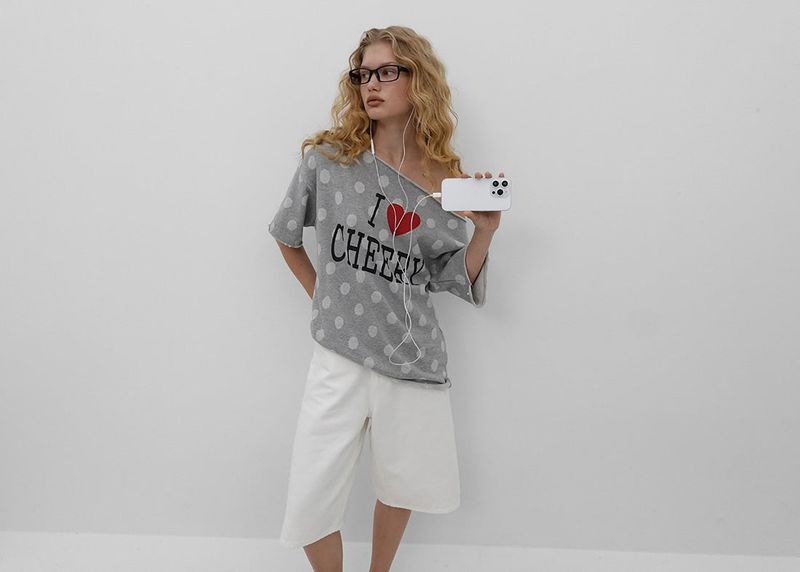 [MADE] Chiri Dot Print Off-Shoulder Short Sleeve Tee