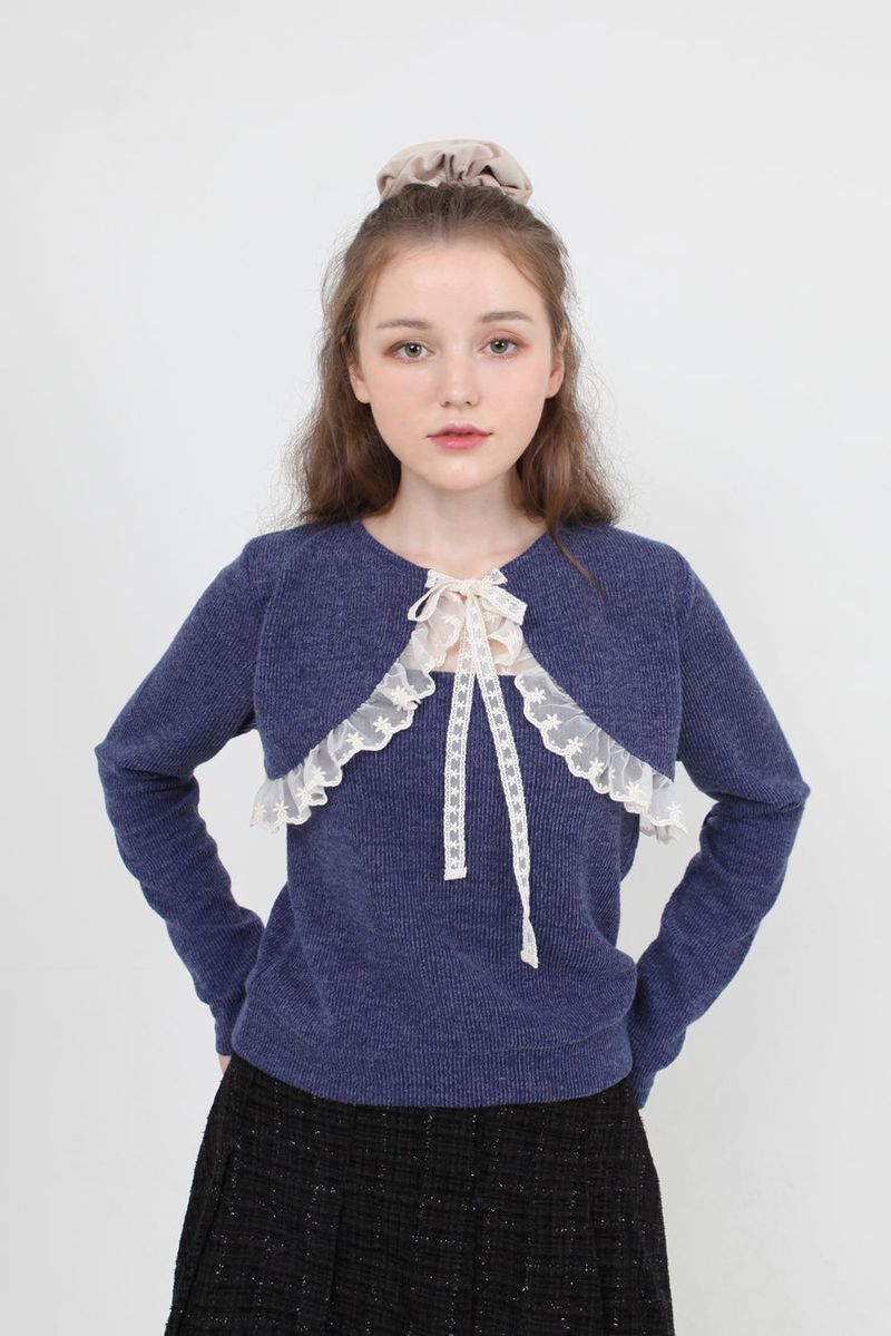 velvet flower scrunch