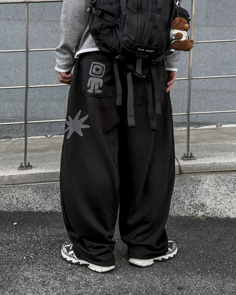 Nuve Art Graphic Wide Sweatpants