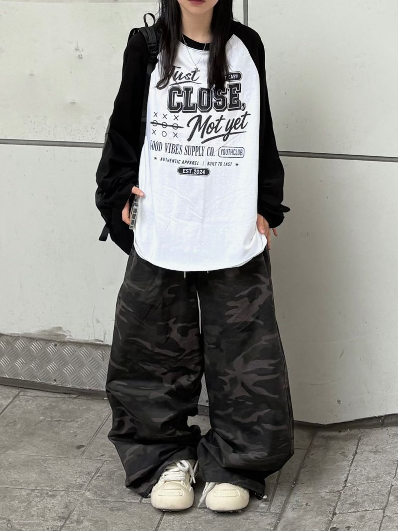 camo hip patch wide pants