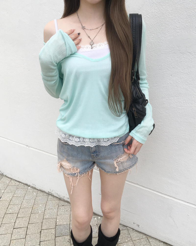 Lace denim shorts