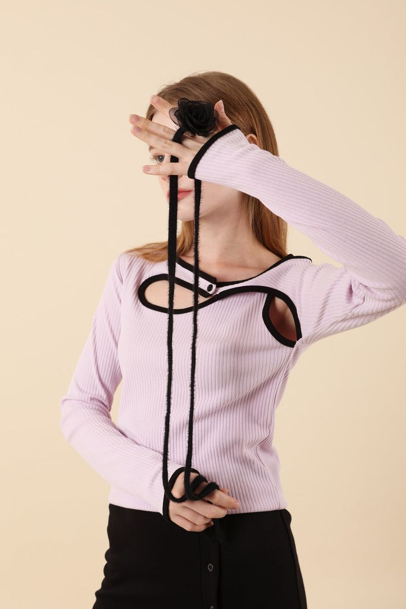 Line Contrast Slim T-shirt Purple