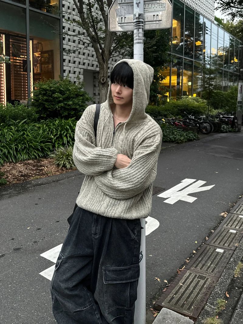 WHAT A LOOK（ワット ア ルック）の「フェロー ケーブル ニット ハーフジップ フーディ（トップス）」