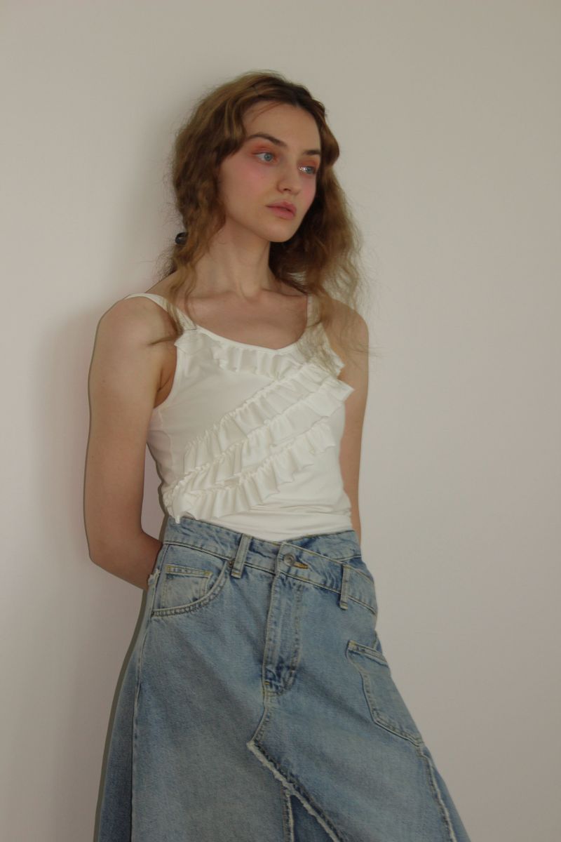 FRILL CAMI TOP / IVORY