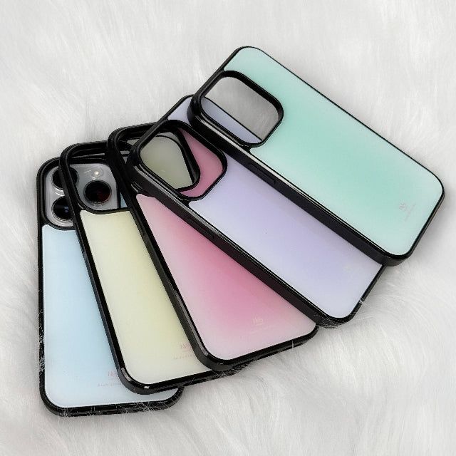 Nineteenfriday（ナインティーンフライデー）の「PASTEL BLUR COLOR MAGSAFE PHONE CASE（Smartphone Accessories）」