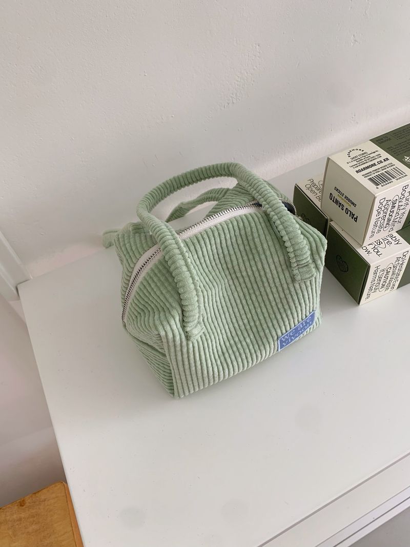 Handy pouch (corduroy avocado)