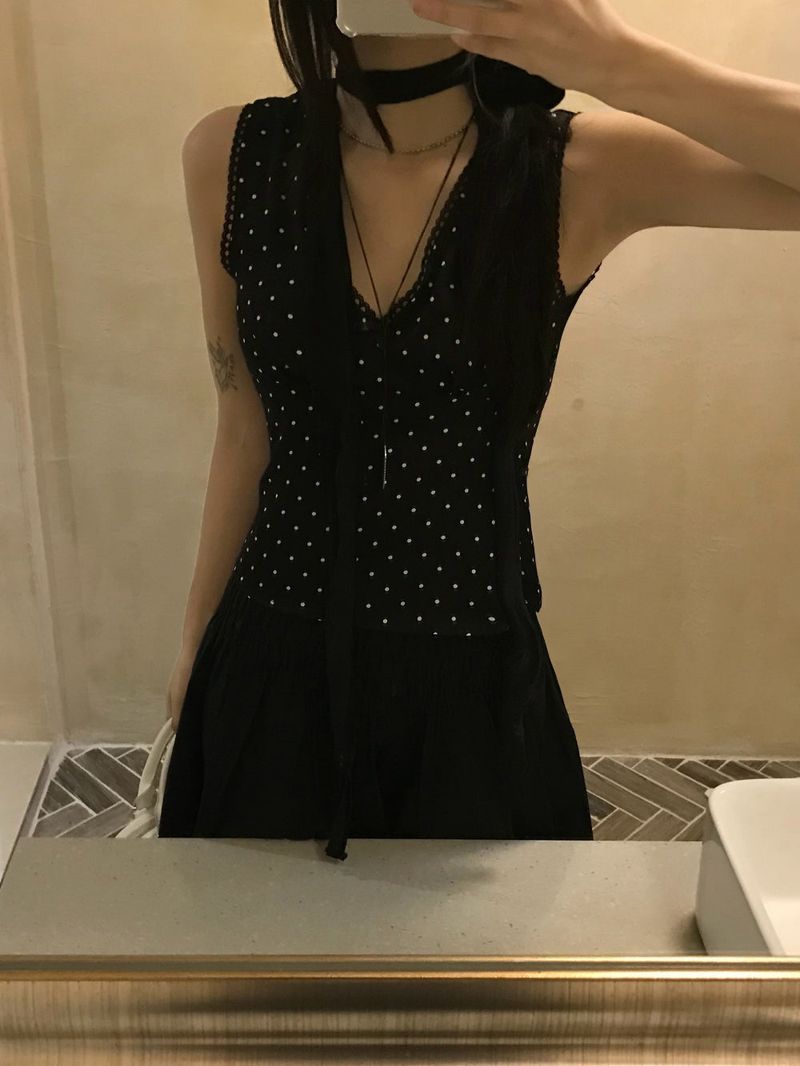 French Dot V-Neck Sleeveless Blouse