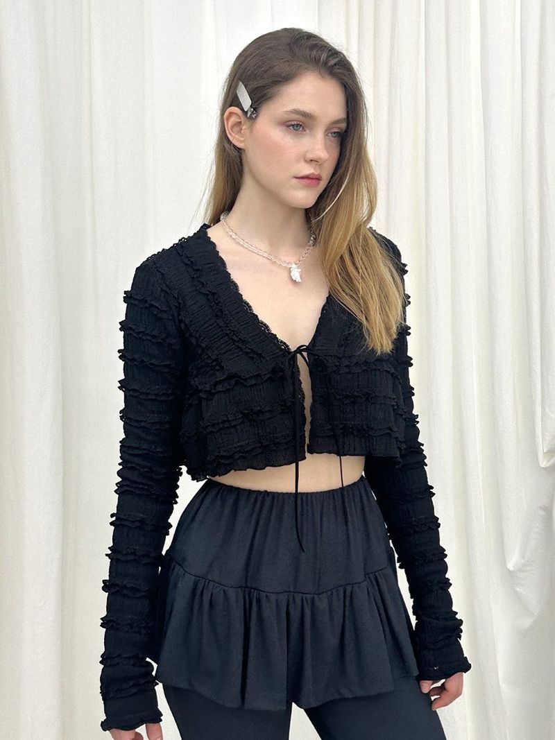 MOIFAIRE(モイフェア)の「LACE STRAP CARDIGAN / BLACK(Tops)」