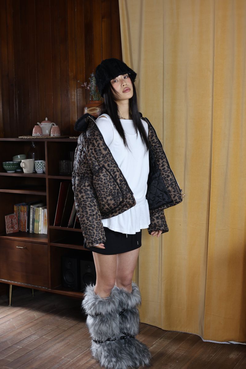 BFEEP（ビーピーピ）の「 LEOPARD SHIRRING PADDING_BROWN（Jackets/Outerwear）」