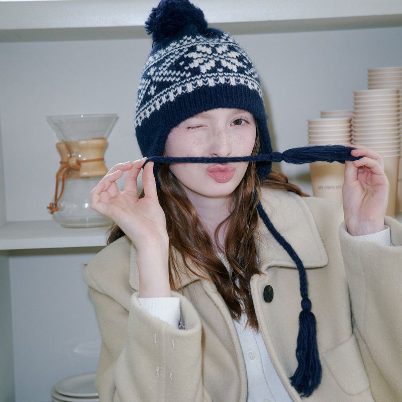 Snowflake Jacquard Earflap Beanie (Navy)