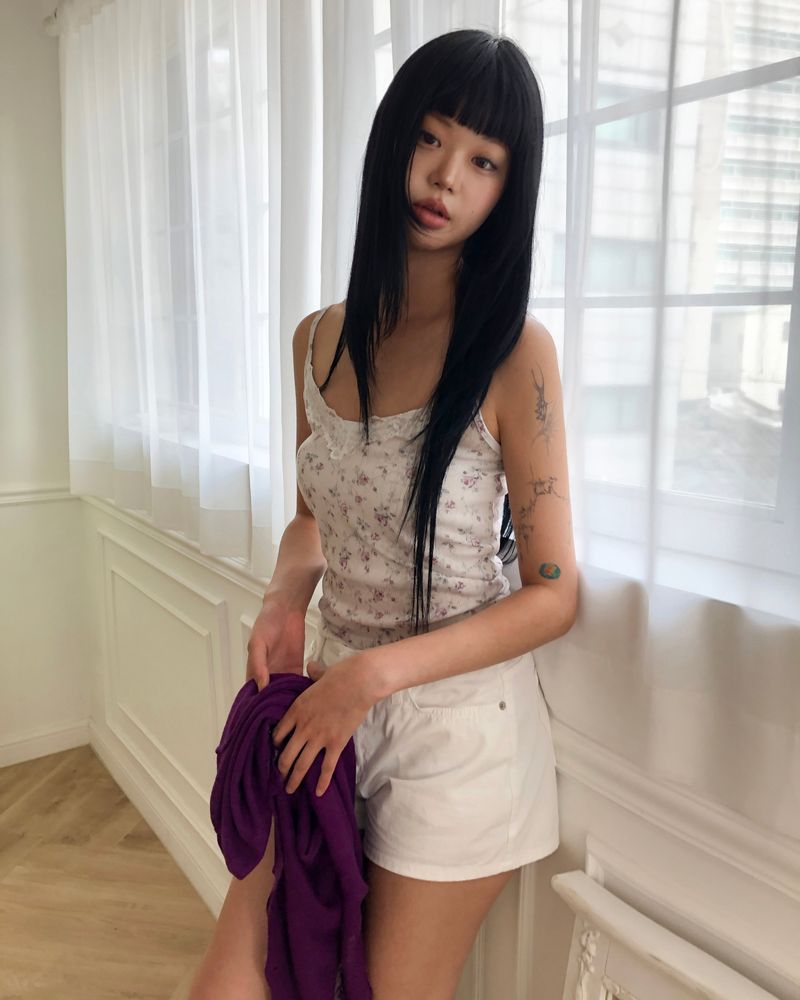 Eton Floral Strap Sleeveless Top