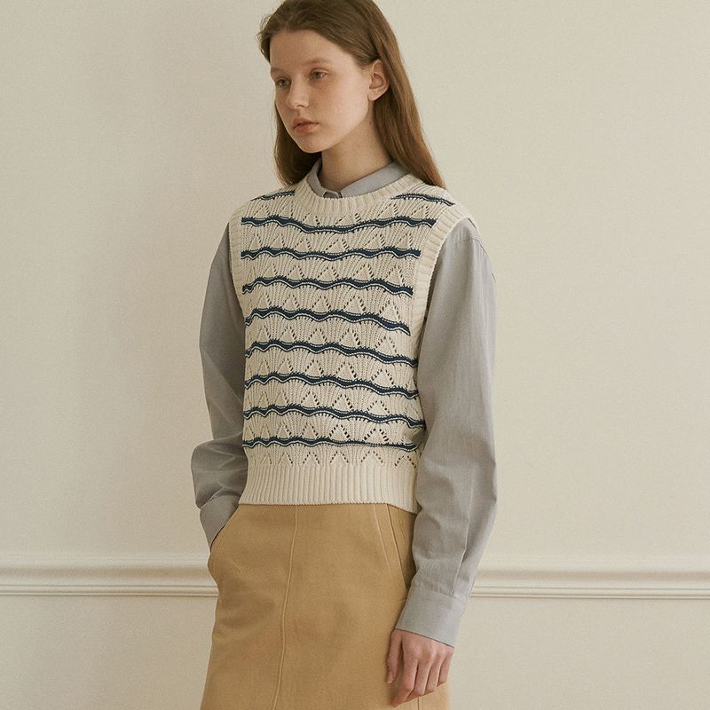 Soft raglan shirt