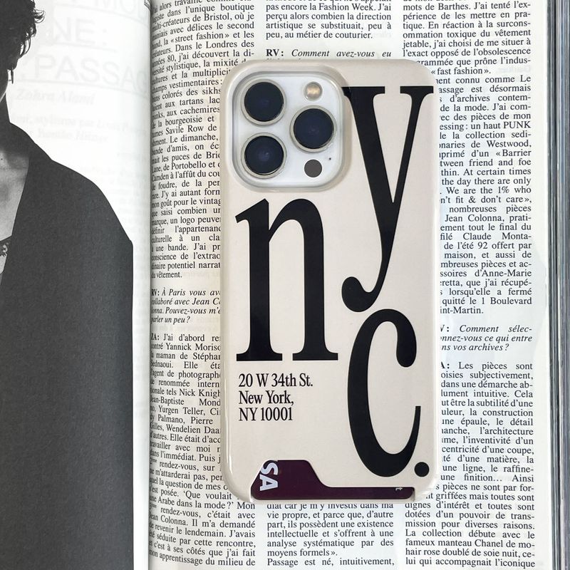 Organize a bit（オーガイナズ ア ビット）の「NYC phone case beige (card)（Smartphone Accessories）」