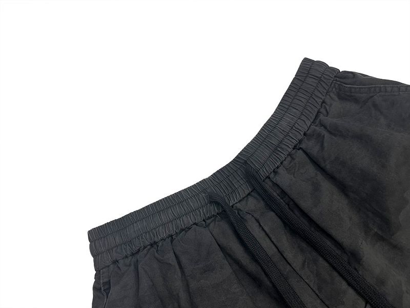 Camo Layered Bermuda Pants