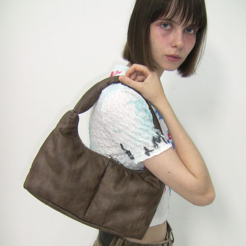 Soft Basket Hobo Bag (S)(brown)