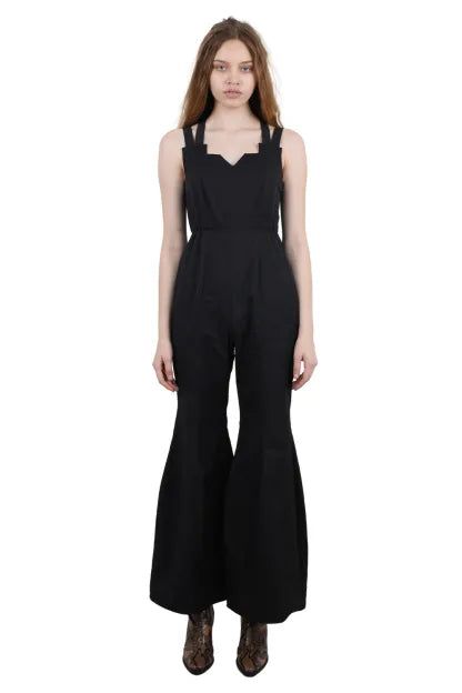 VIAVANDA（ヴィアヴァンダ）の「Flare Jumpsuit（Dresses）」