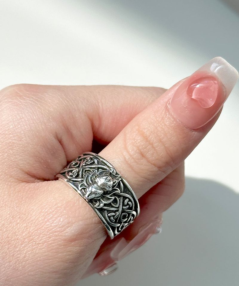 Gumiho Oriental Bold Ring