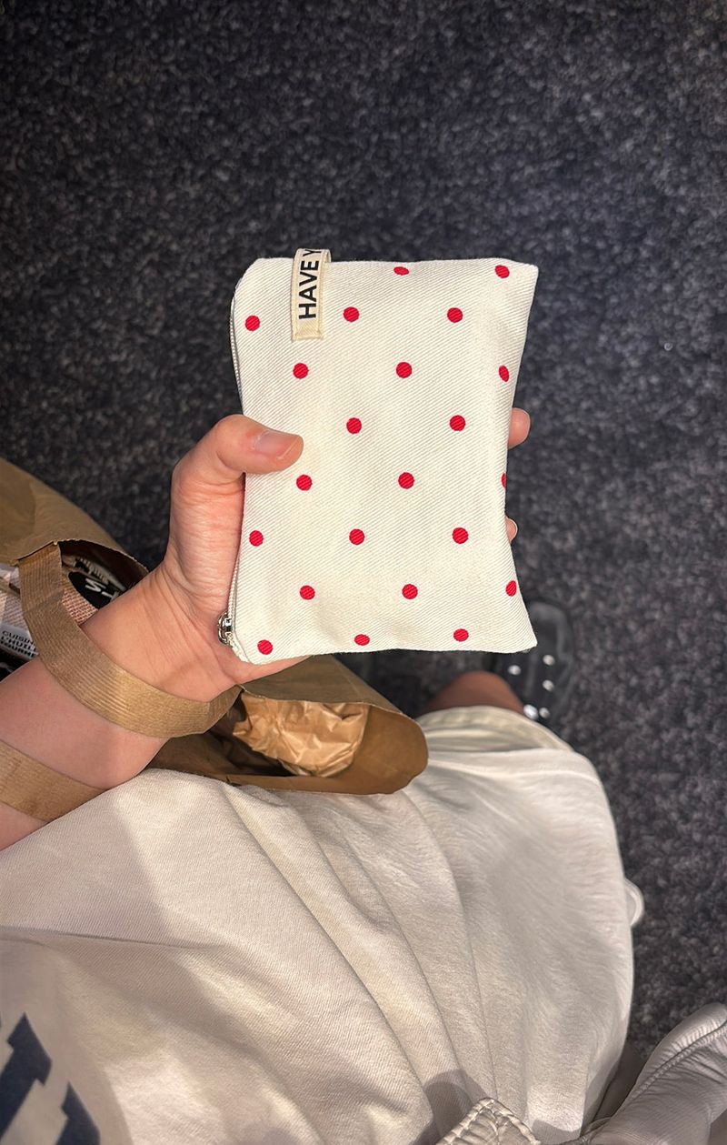 Dot flat pouch - red , M size