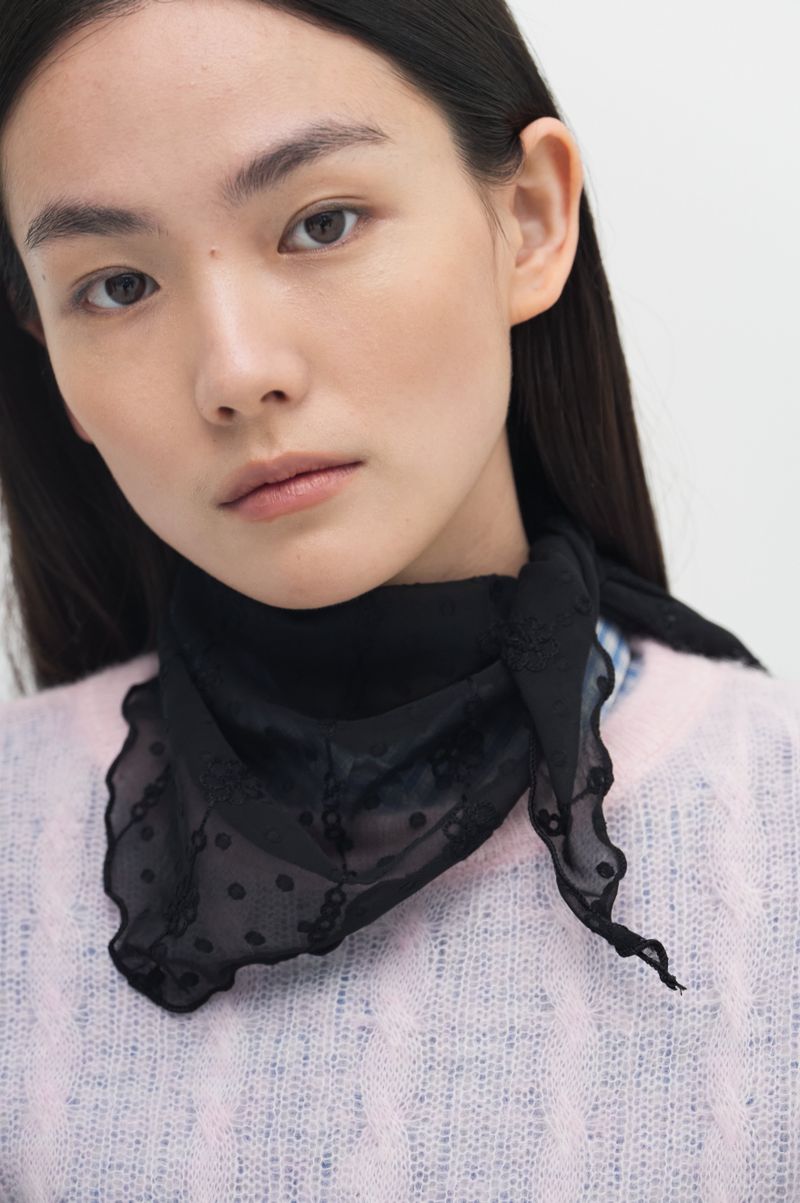Embroidered Petit Arc Scarf_2colors