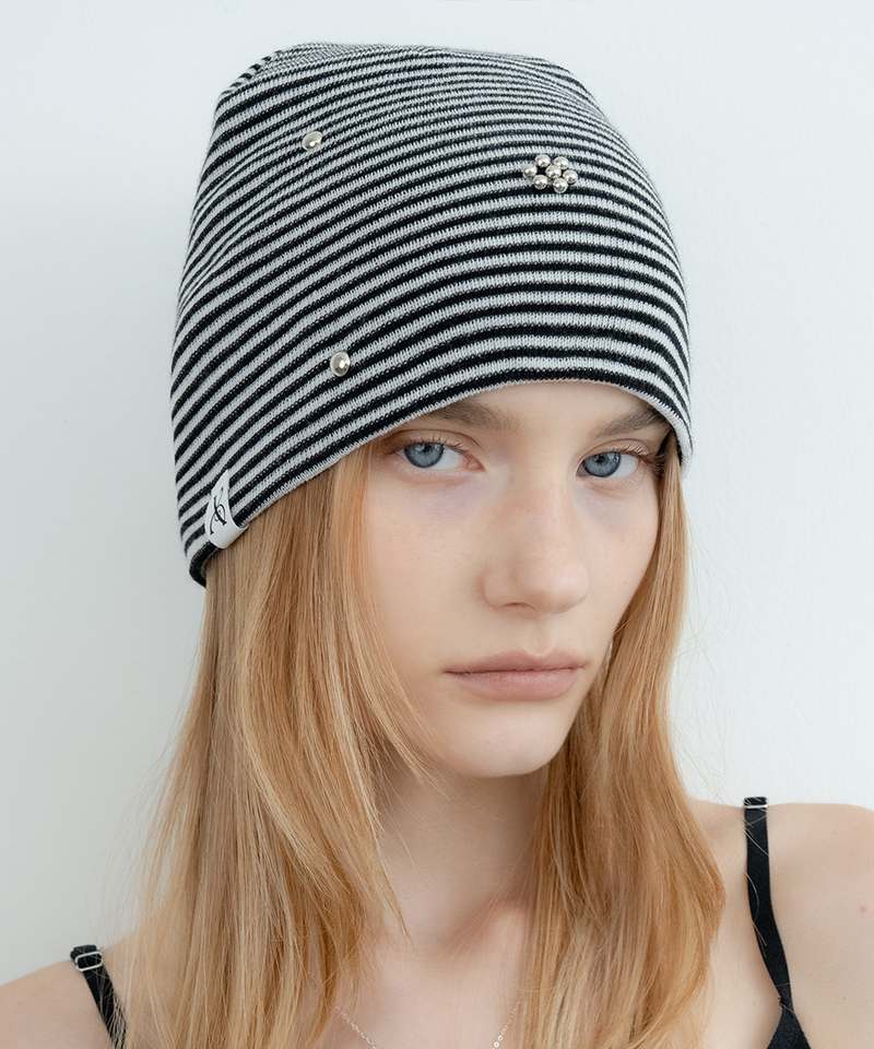 XANADU(ジェナドゥ)の「MOON FLOWER BEANIE_BLACK(Hats)」