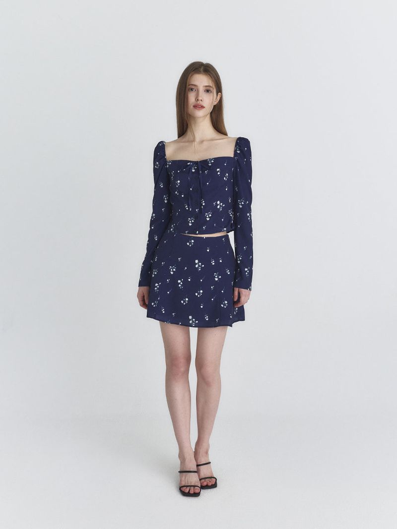 Ribbon square blouse (Navy)