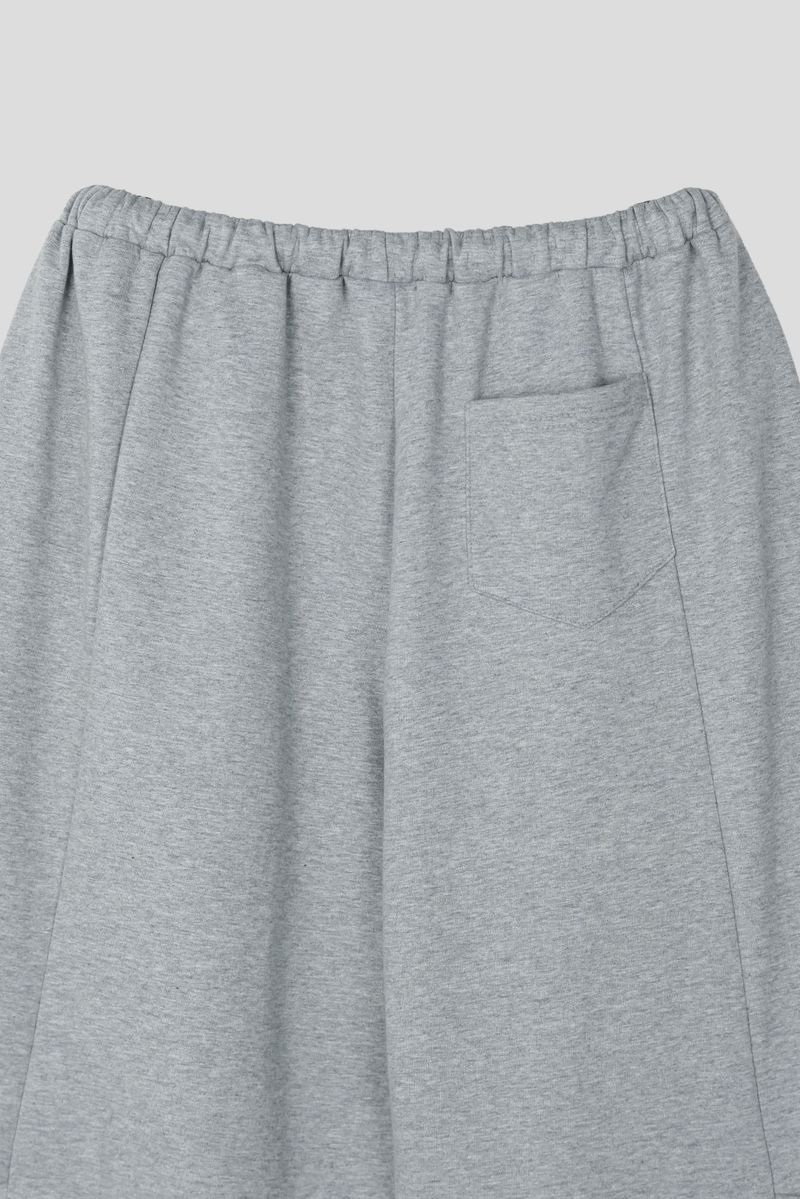 Eti Curved Sweatpants
