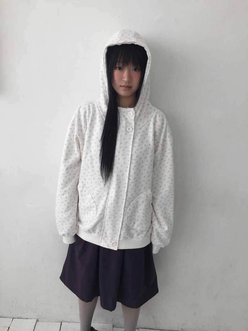 ボタンフラワーフードジップアップ