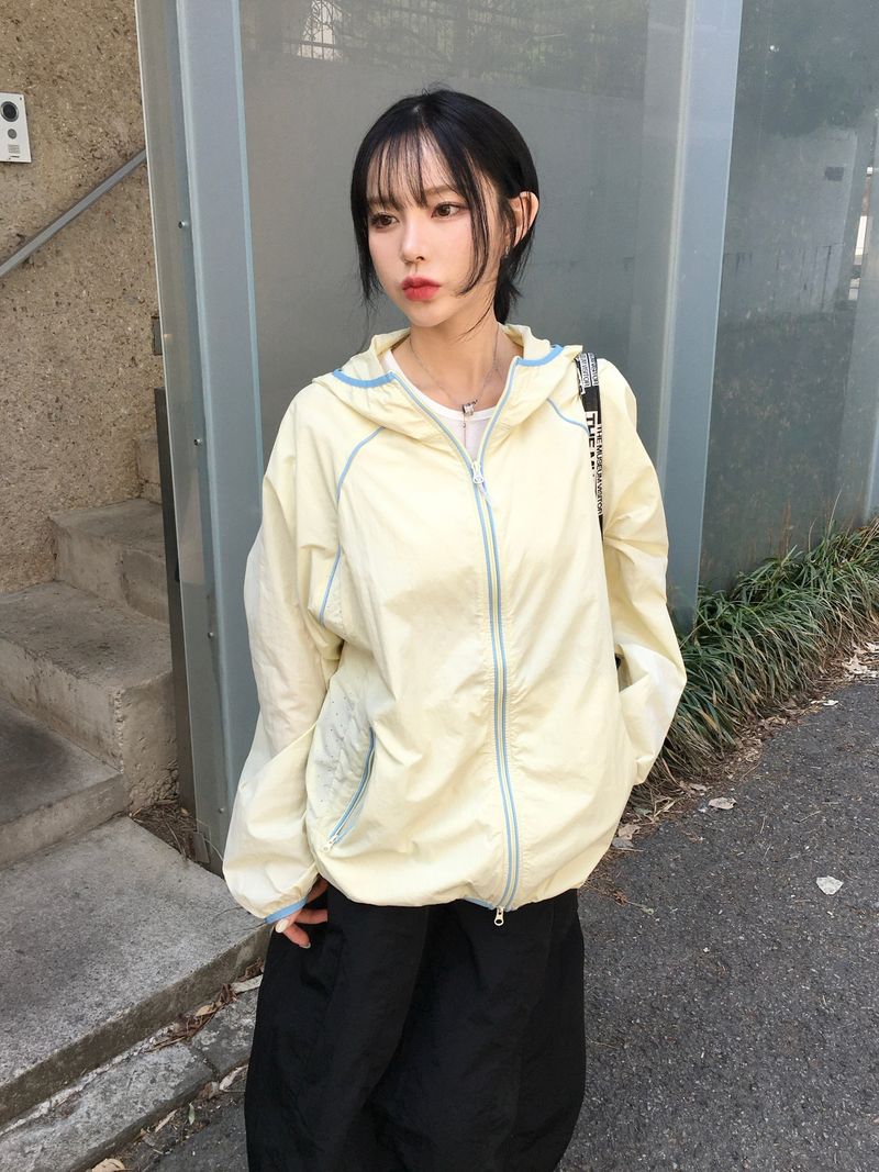RITCORE（リットコア）の「Neon Piping Scene Windbreaker (6c)（Tops）」